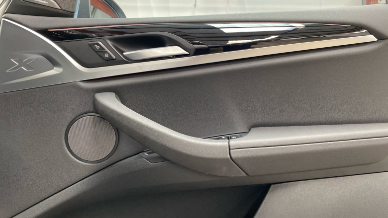 BMW X3 xDrive20i MHT xLine 5dr Step Auto Petrol Estate